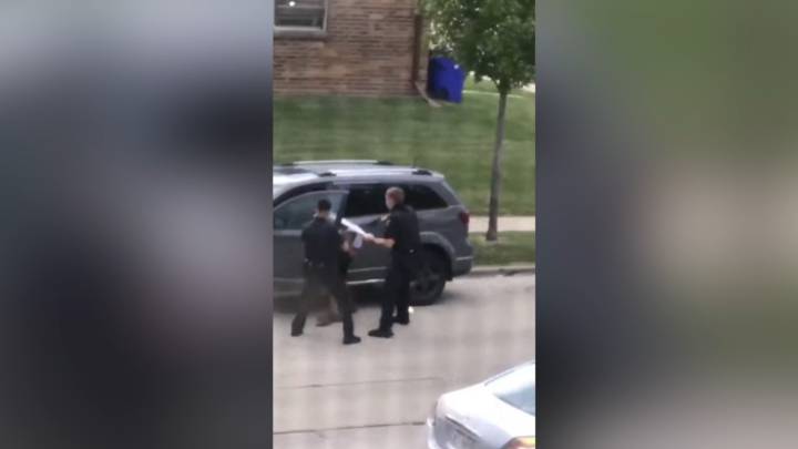 Jacob Blake video: police shoot black man in Kenosha, Wisconsin
