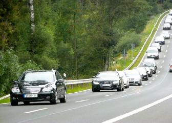Alemania. Atascos entre pinos, Fangio, boxes de otro siglo y Von Trips