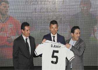 Djukic ya lo hizo con Benítez