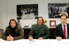 Juan Antonio Pizzi signs contract as new Valencia coach