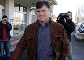 Puyol y De la Peña se hacen agentes de Camacho