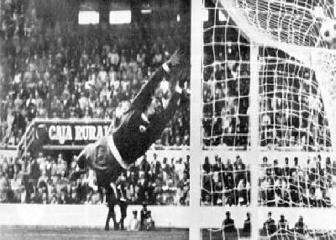 Un no gol del maoísta Breitner a ‘superPaco’