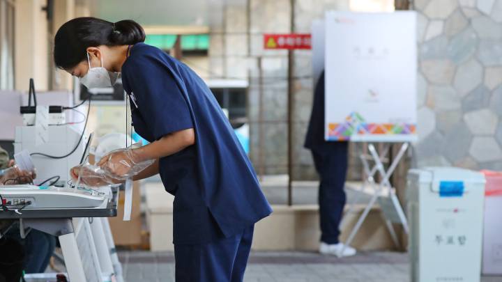 ?Puede resurgir el coronavirus en pacientes ya curados?