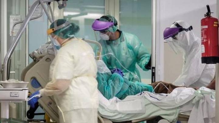 "Puede que la segunda oleada del virus no sea en octubre, sino en julio"