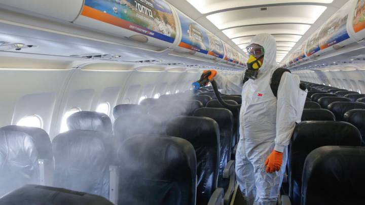 Snchez anuncia planes para turismo y automocin: "Ahora toca poner el pas en marcha"