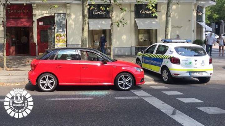 Rescatan en Madrid a un bebé de un coche aparcado a pleno sol