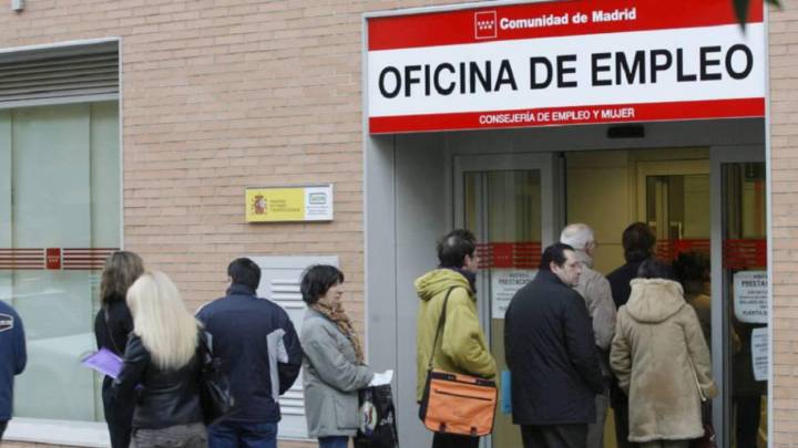 El paro sube en 55.000 personas y se destruye 1M de empleos en el segundo trimestre