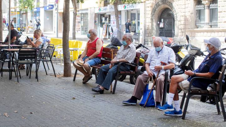 Muertes en España por coronavirus: los datos de la curva ...
