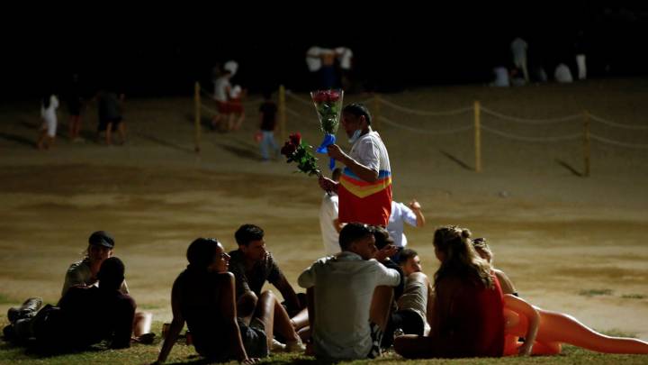 Cataluña sancionará con hasta 15.000 euros los botellones