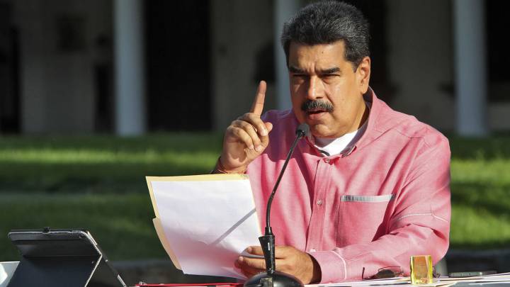 Nicolás Maduro se dirige al pueblo de Venezuela durante un mensaje televisado.