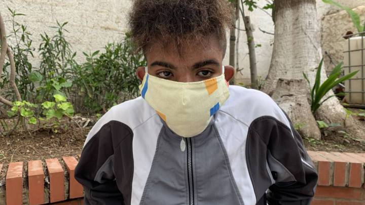 Amin, el joven que lucha entre la vida y la muerte tras no ser bien gestionado su enfermedad de riñón por las autoridades.