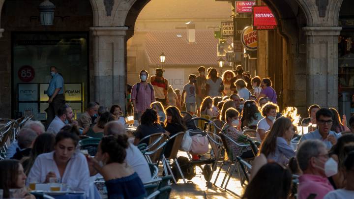 ¿Cómo son las restricciones de movilidad de la fase 2 que estudia el Gobierno?