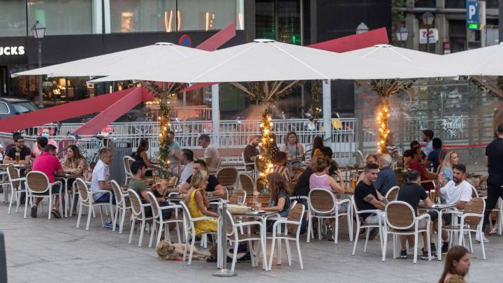 Madrid endurecerá sus medidas en terrazas, velatorios y reuniones