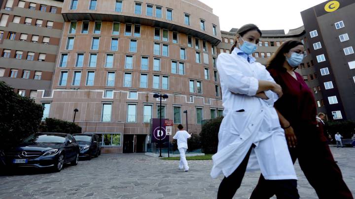 Médicos españoles hallan posibles nuevos síntomas del coronavirus