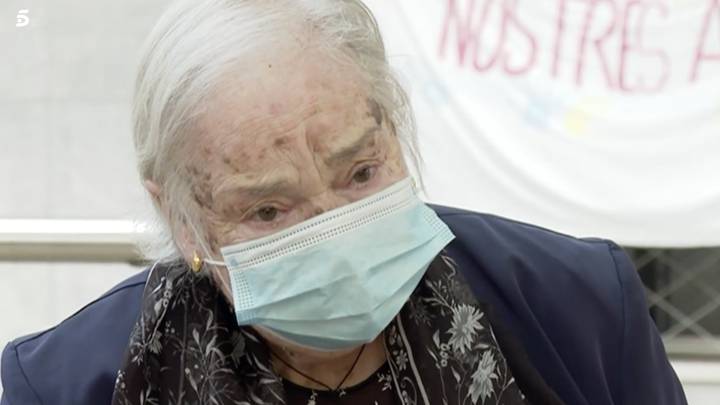Una mujer de 82 años vence al coronavirus después de estar tres meses ingresada