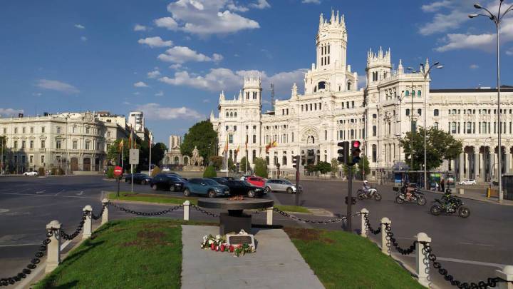 Madrid, cercado por la COVID-19