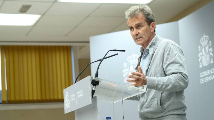 Fernando Simón protagonizará el viernes 'Planeta Calleja' donde contará los mensajes de los líderes de la oposición