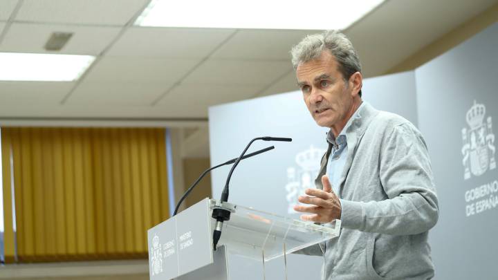 Simón: "El volumen de casos hará que el sistema sanitario comience a sufrir presión"