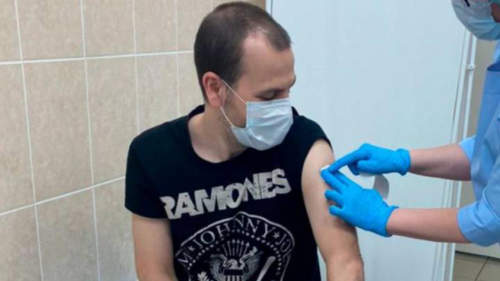 El aragonés que ha probado la vacuna rusa: "Es la única solución que tengo ahora mismo"