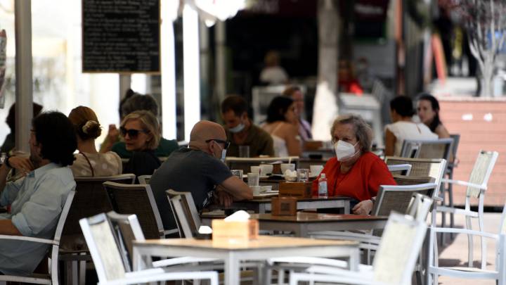 Reuniones familiares en Madrid: ¿de cuántos pueden ser? ¿Y si son convivientes?