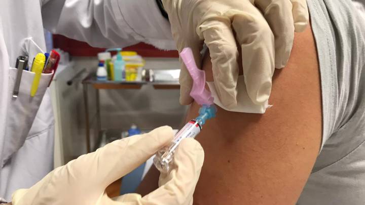 La Agencia Europea de Medicamentos pone fecha a las primeras vacunas