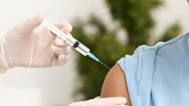 Experta señala la importancia de la vacuna de la gripe en la lucha contra la COVID-19
