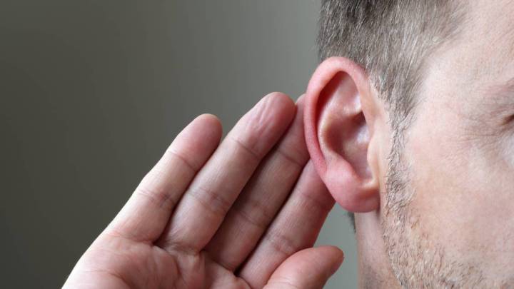 Un estudio advierte de que el coronavirus puede producir sordera