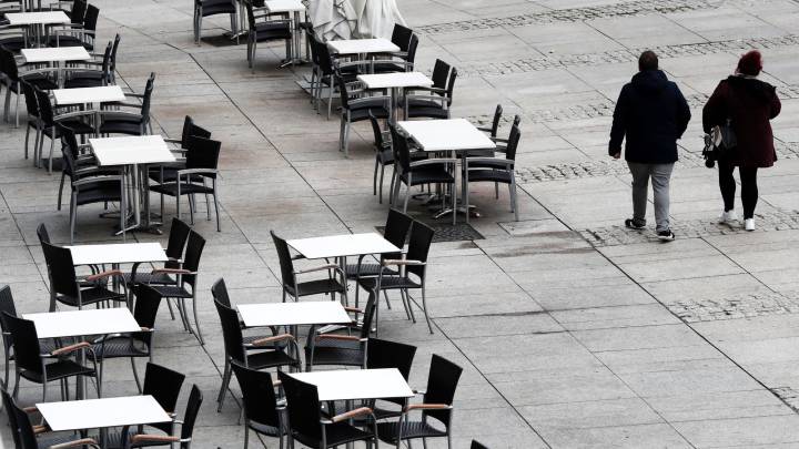 Un 43% de los españoles, a favor del confinamiento total si se descontrola la ola de otoño