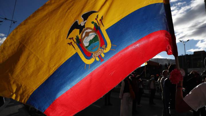 ¿Cómo es el incremento de los bonos en Ecuador?