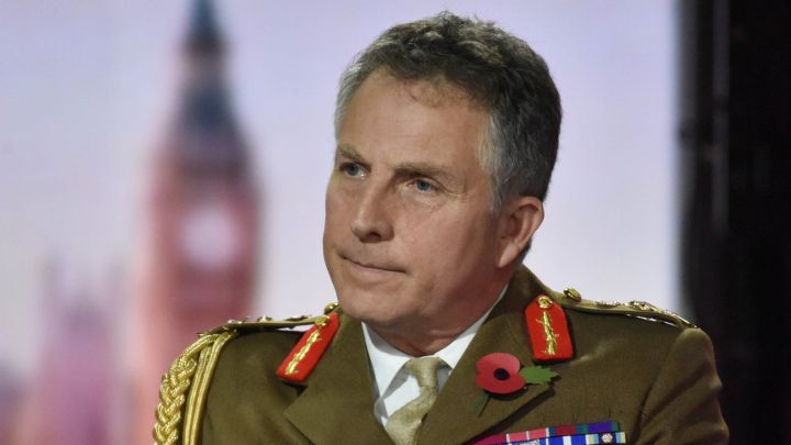 El jefe de las Fuerzas Armadas británicas advierte del peligro de una guerra mundial por la COVID