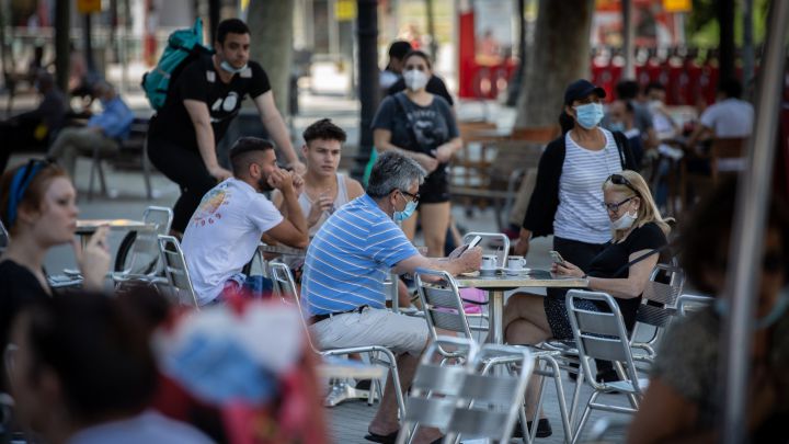 Reuniones de convivientes y no convivientes: ¿cuántas personas se pueden reunir en cada Comunidad?