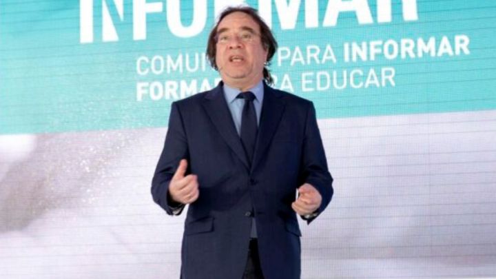 García Rojas: "Parece que estamos asistiendo a una carrera de la vacuna según la empresa"