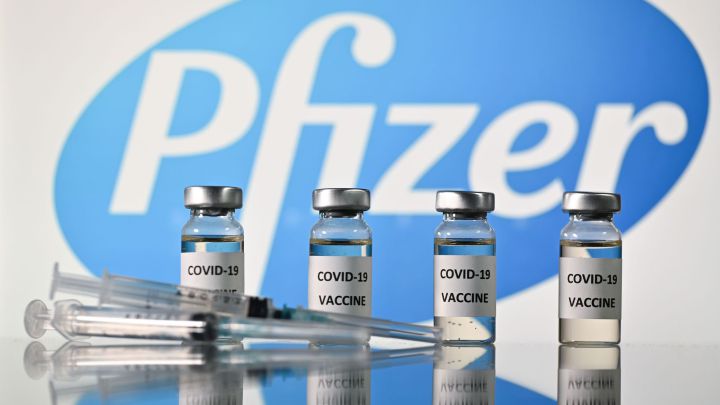 Reino Unido autoriza la vacuna de Pfizer y BioNTech y señala cuándo estará disponible