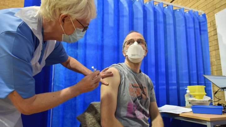 Las personas que no podrán ponerse la vacuna en España