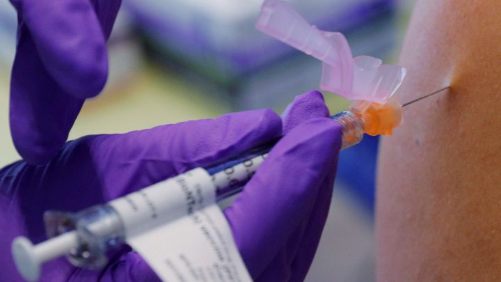 La UE anuncia la fecha de comienzo de la vacunación contra el coronavirus en Europa