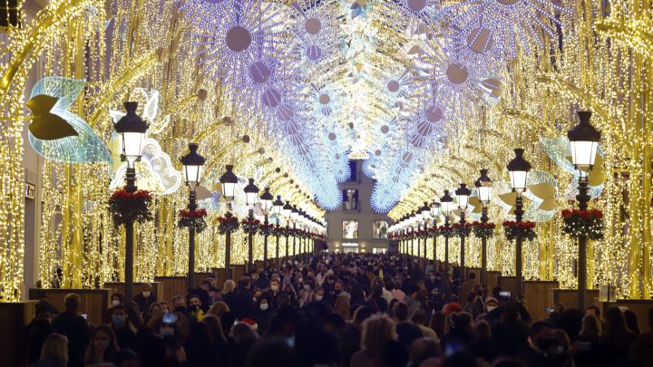 Restricciones de Navidad en España: dónde se puede viajar, reuniones familiares y medidas
