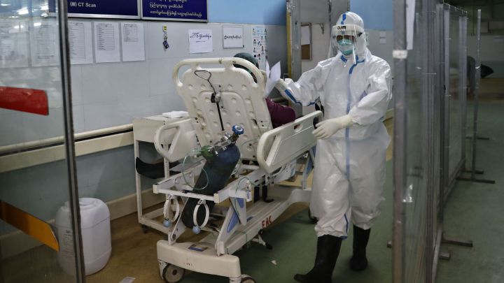 Un exdirectivo de la OMS pronostica la evolución de la pandemia en las próximas semanas