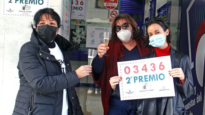 Gana 75.000 euros por la hora del móvil