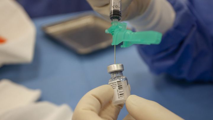 La UE amplía su acuerdo con Pfizer hasta las 600 millones de dosis de la vacuna