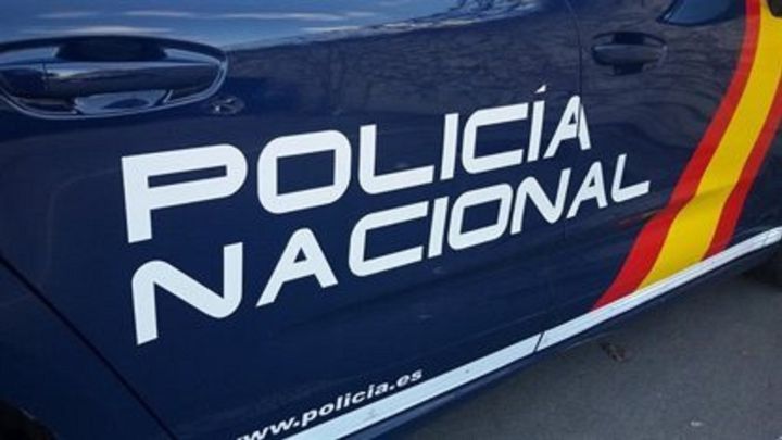 La policía detiene a tres yihadistas que planeaban atentar en España
