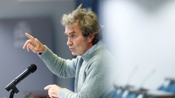 Fernando Simón insiste: "El confinamiento domiciliario no parece necesario"