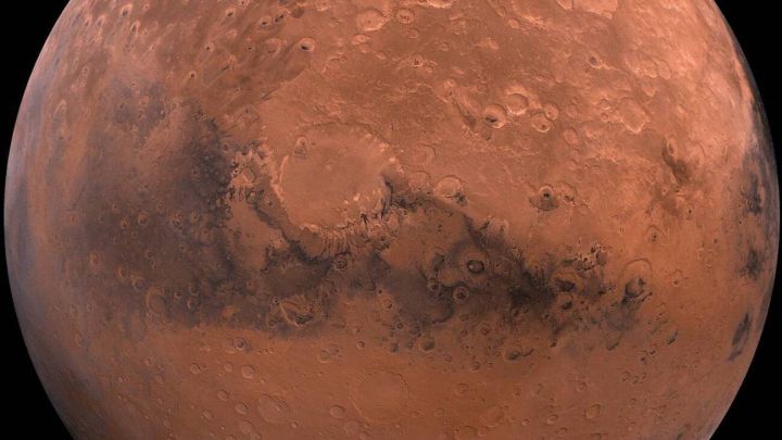 El misterioso movimiento de los polos de Marte