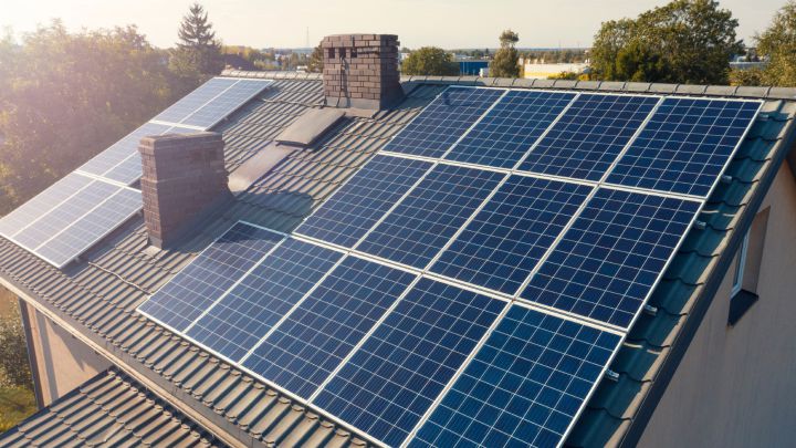 Ikea lanzará un servicio de paneles solares en España