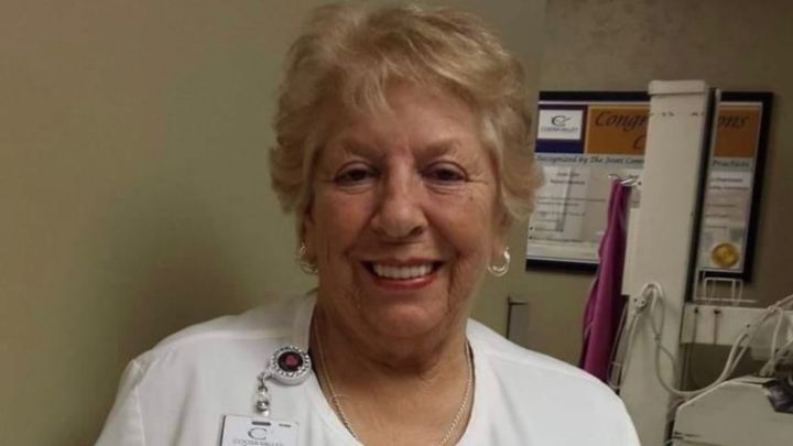 Muere la enfermera de 78 años que retrasó su jubilación para ayudar con la COVID-19