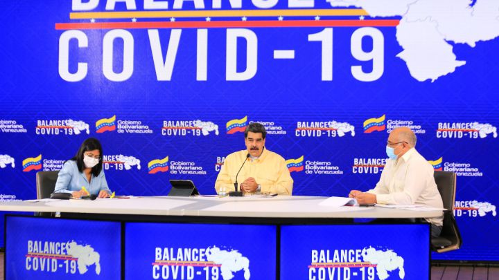 Qué es y para qué sirve el Carvativir: componentes y principio activo de las "gotas milagrosas" de Maduro