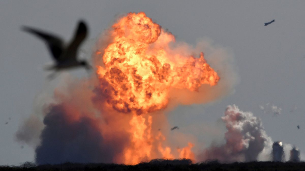 SpaceX Landing Explosion: It Happens Again