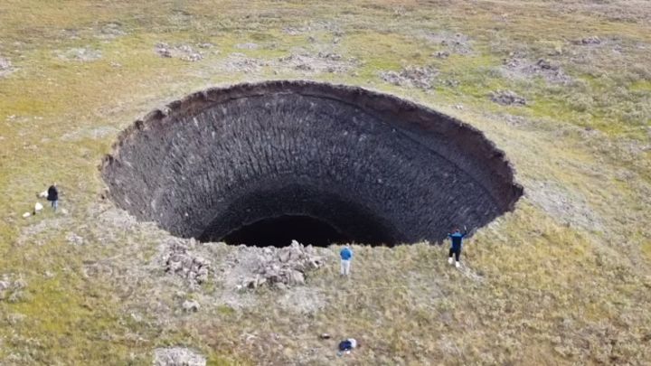 Los científicos revelan el secreto de los cráteres aparecidos en Siberia