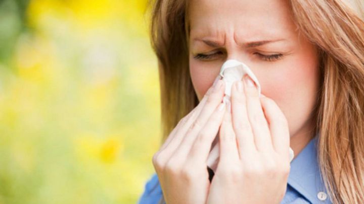 Qué mascarilla protege más contra la alergia al polen: quirúrgica, FFP2, FFP3...