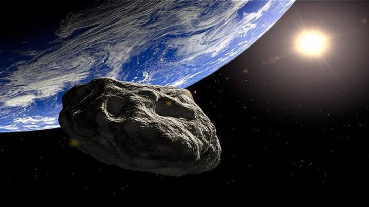 Un asteroide "potencialmente peligroso" pasará cerca de la Tierra este mes