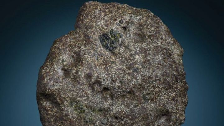 Esta roca procede de un mundo perdido, un antiguo 'primo desaparecido' de la Tierra